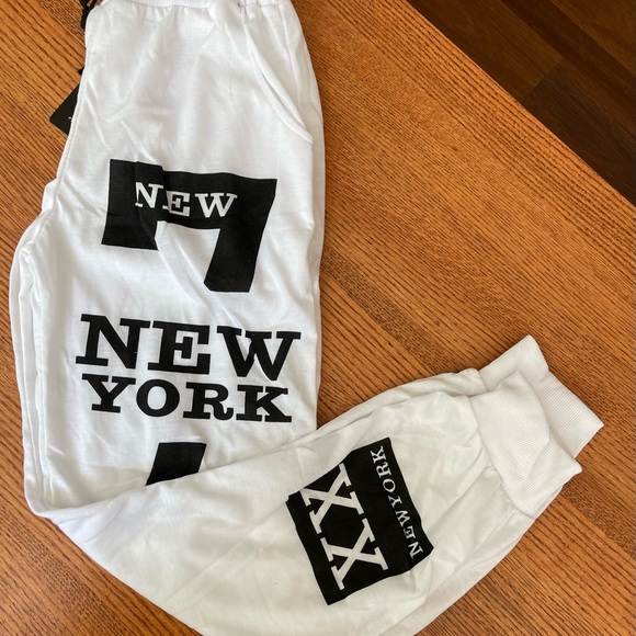 NWT mens Medium joggers. - Picture 4 of 10